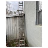 Fiberglass Extension Ladder