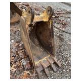 18" Excavator Bucket