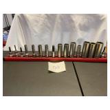 LOT 122 - Snap-On Assorted Sockets 16pc - Inches