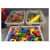 Lincoln Logs, Mega Blocks & Wooden Blocks