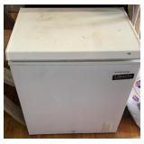 Black & Decker Chest Freezer, 28" x 20"