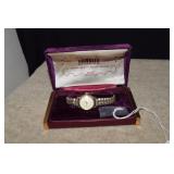 Vtg Benrus Watch in Original Box  Does Not Work