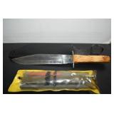 Cobra Hunter ll Bowie Knife w/ Carved Handle & Set