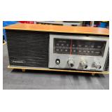 Vintage Panasonic Radio FM/AM..MODEL RE 6283