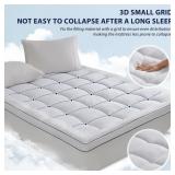 Queen Soft Cooling Mattress Topper