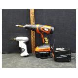 B&D 14.4V CORDLESS DRILL W/EXTRA BATTERY