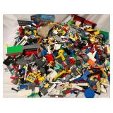 LEGO Bricks Bulk Pieces & Parts Lot