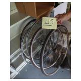 Five bicycle wheels