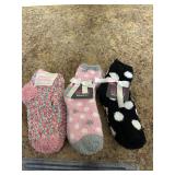 3 new womenï¿½s 2 pack cozy socks size 4-11