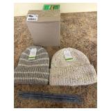 2 new Time and Tru womenï¿½s knit winter hats