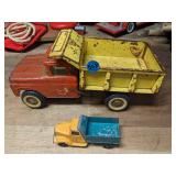 Model Dump Trucks  (Shop)