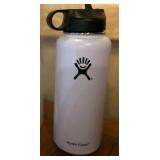 NEW 32oz Wide mouth Hydro Flask Water Bottle