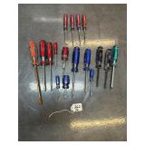 Kobalt Screwdrivers and Pick set