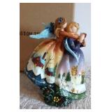 Kingdom Treasures Celebrate Friends Figurine 7x5