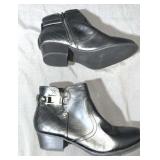 Women sz 9m, Unisa Unpalizes3-T Ankle Boots