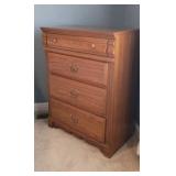 4 Drawer Dresser 42x32x18