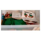 Tote of Lincoln Logs