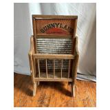 Sunny land washboard magazine rack