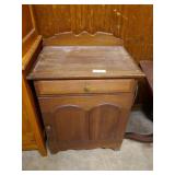 Mahogany Single Drawer Washstand