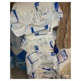 GROUP OF 5 BATTS OF R25 INSULATION APPROX 64 SQ FT
