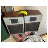 TWO PAIR OF SPEAKERS, LLOYDS AND KLH MODEL 45 SURR