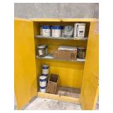 JUSTRITE FLAMMABLE LIQUID STORAGE CABINET, NO CONT