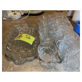 GROUP OF GLASS PLATES AND CUPS