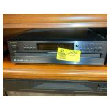 ONKYO COMPACT DISC CHANGER DXC390