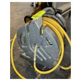 AIR HOSE REEL WITH HOSE