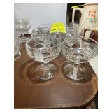 GROUP OF 6 CLEAR GLASS DESERT BOWLS