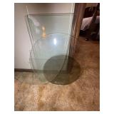 MISC GROUP OF TABLE TOP GLASS