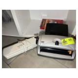 SCOTCH LS960 AND AMAZON BASICS LAMINATOR. LOT LOCA