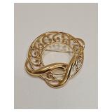 VINTAGE GOLD TONE TRIFARI BROOCH