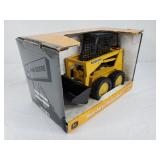 Ertl John Deere Skid Steer 1/16