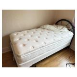 Sealy Posturepedic twin size pillow top mattress