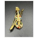 Violin brooch pin