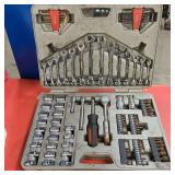 CRESCENT SOCKET & WRENCH SET