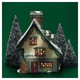 Department 56 North Pole Series Elf Bunk House