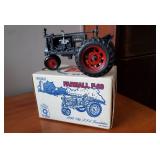 ERTL FARMALL F-20