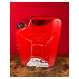 Midwest 5 Gallon Metal Gas Jerry Can