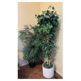 Lot of 2 Faux Plants