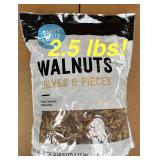 HUGE bag 2.5 lbs Walnuts halves & pieces