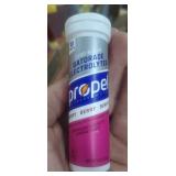 4 tubes zero sugar berry PROPEL water enhancer