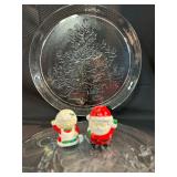 Sml Mr and Mrs Claus and 2 Serving Plates