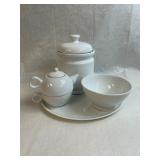 Lot of Porcelain Tea / Coffee Servingware