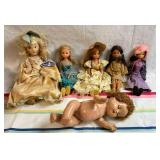 Lot of Vintage Dolls