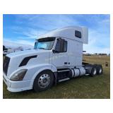 '11 Volvo VN Series T/A Road Tractor, Sleeper,