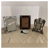 Decorative picture frames, three pieces, see pictures for details.