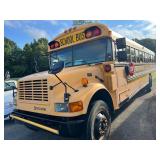 2003 INTERNATIONAL 3800 Bluebird school bus-BUS IS VERY CLEAN. CRANKS,RUNS AND DRIVES. HAS BEEN WELL MAINTAINED.