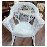 WICKER ROCKER